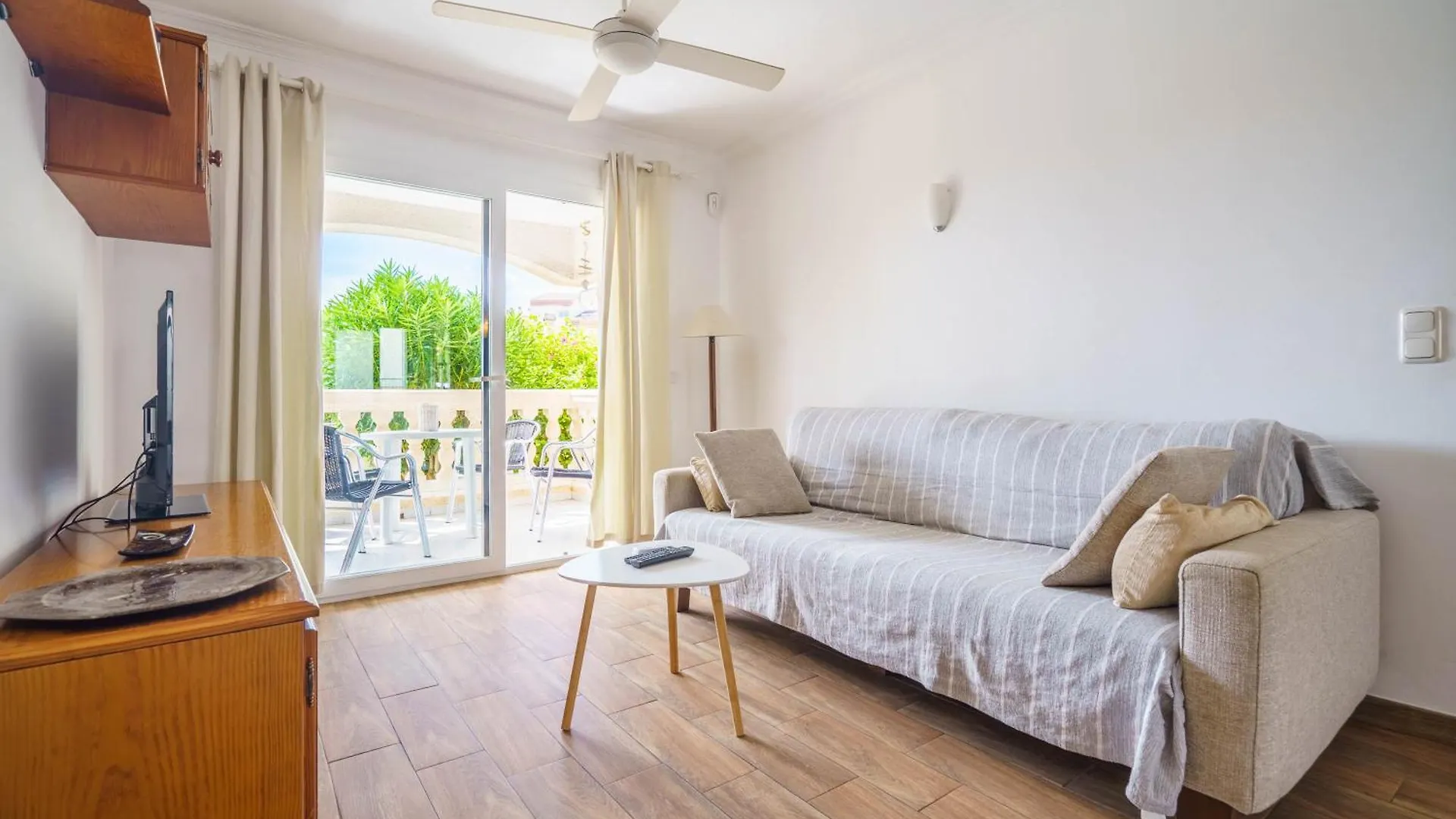 Apartamento Flora 卡拉纳雅达